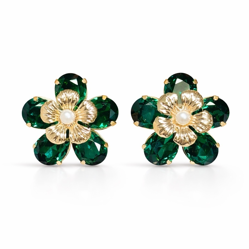 Spring Green Flower and Pearl Details Earrings